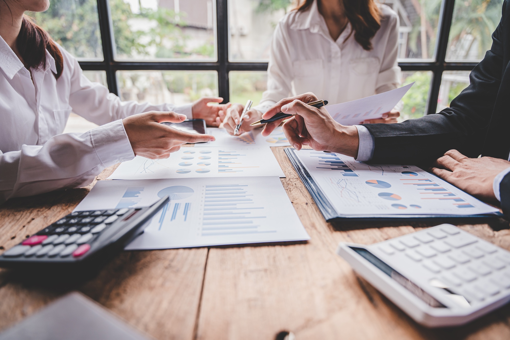 debt consultant